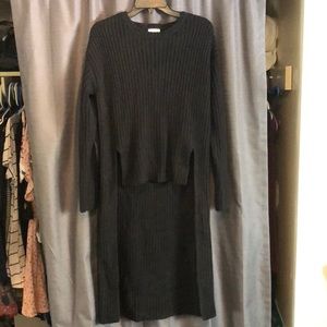 Hi/Low Black Sweater - S